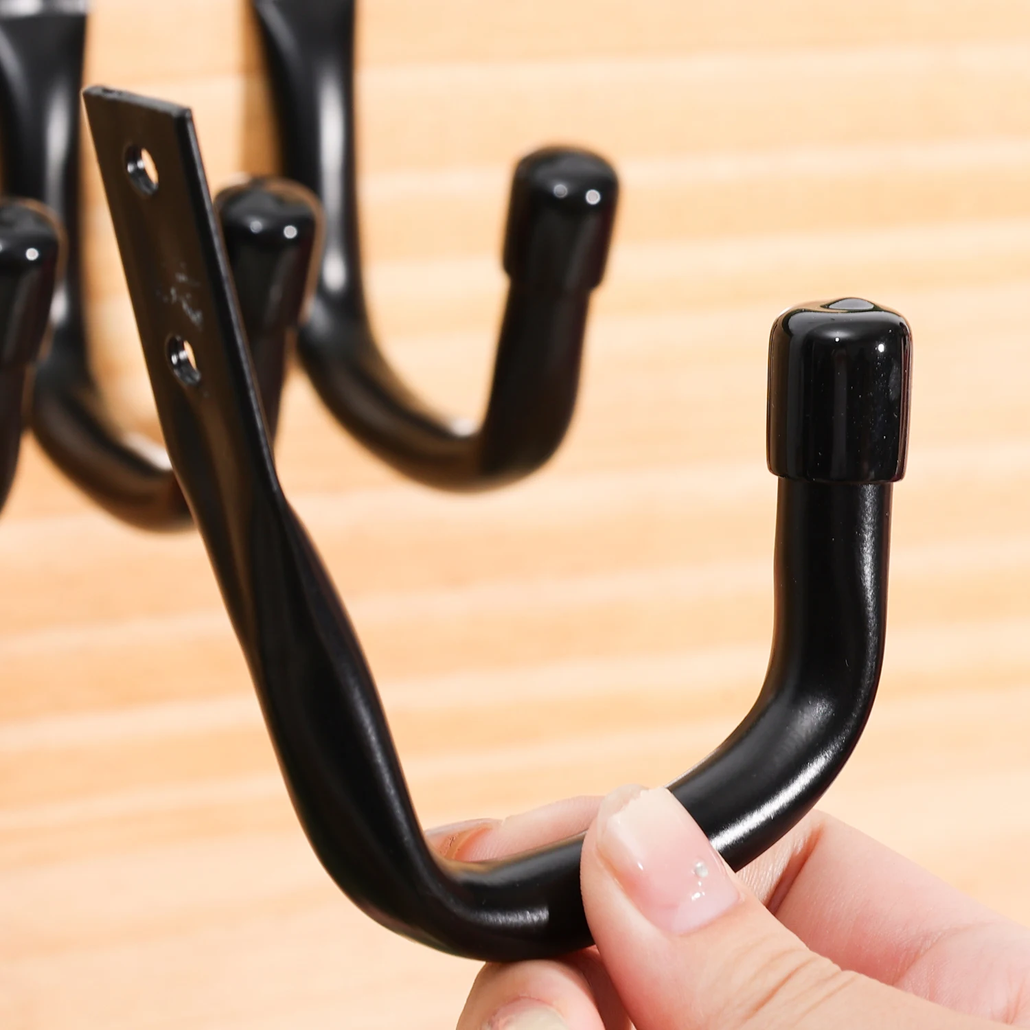 Uchwyt ścienny na rower z hacz – Cycling Gear Wall Hanger recenzja i cena